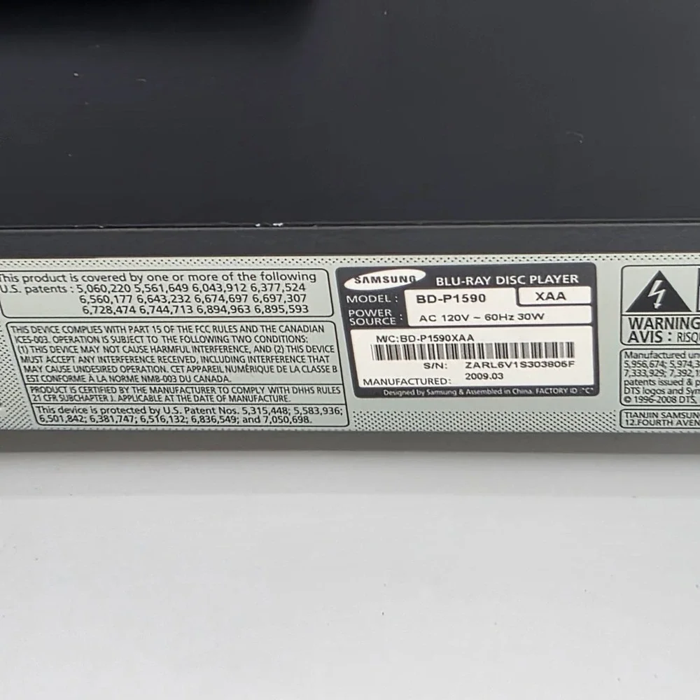 Samsung BD-P1590 Blu-ray Disc Player With Remote & HDMI Cable Tested Works